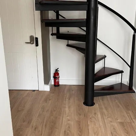 Duplex With Terrace, Comfort In Downtown Апартаменты Лиссабон